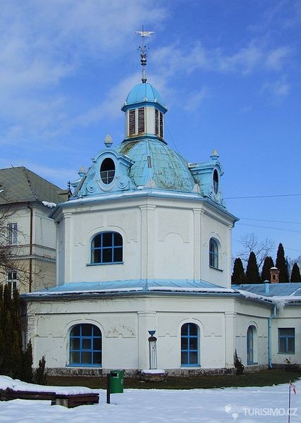 Modry kostelik, autor: Pudelek